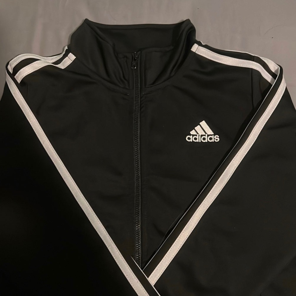 Boys black adidas track jacket, size 12/14 - Picture 2 of 3